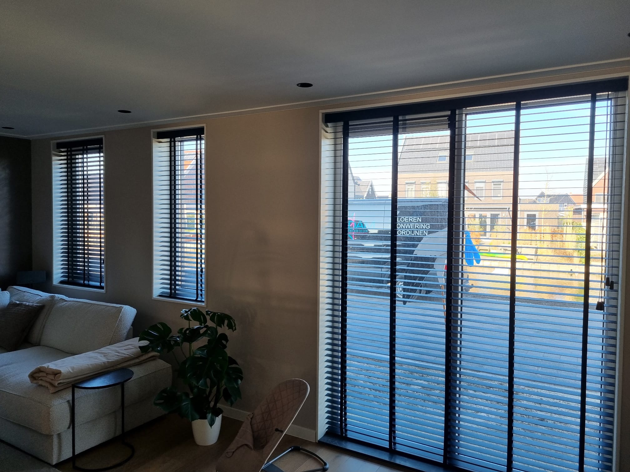 Inbetween's en houten jaloezie in Heerhugowaard 'de Draai' Ed Dam